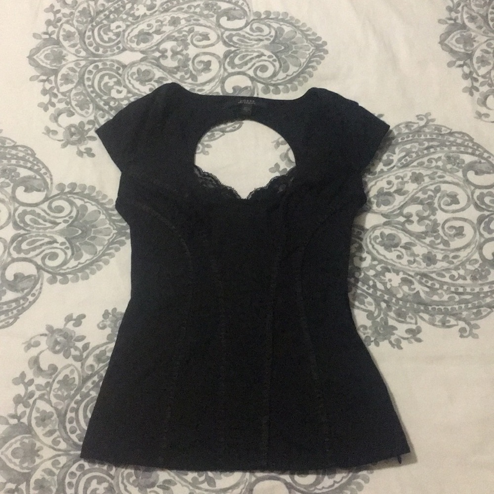 Guess Fitted Black top